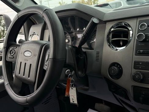 Used 2015 Ford F250 XLT w/ FX4 Off-Road Package image 11