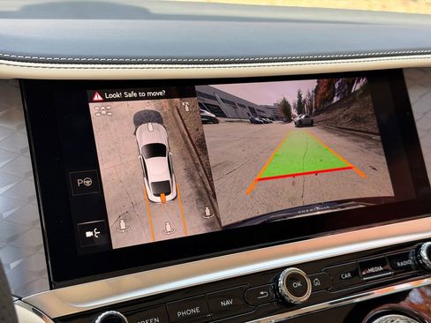 New 2026 Bentley Continental GT Azure image 22