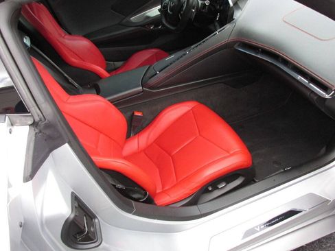 Used 2020 Chevrolet Corvette Stingray Coupe w/ Z51 Performance Package RWD image 24
