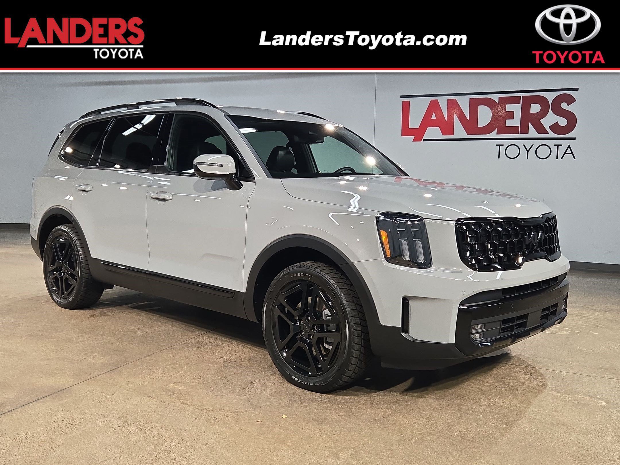 Used 2025 Kia Telluride SX Prestige X-Line AWD/4WD image 1