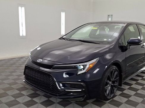 Used 2023 Toyota Corolla SE image 8