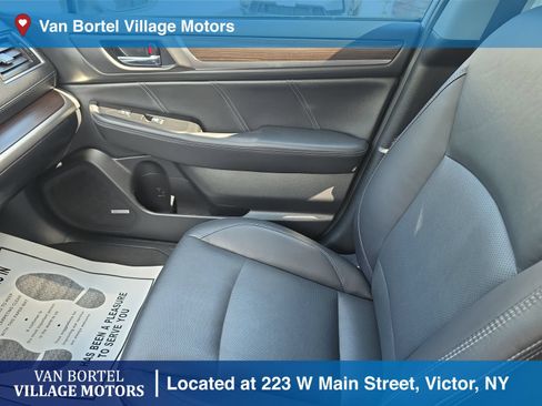 Used 2018 Subaru Legacy 3.6R Limited AWD/4WD image 26