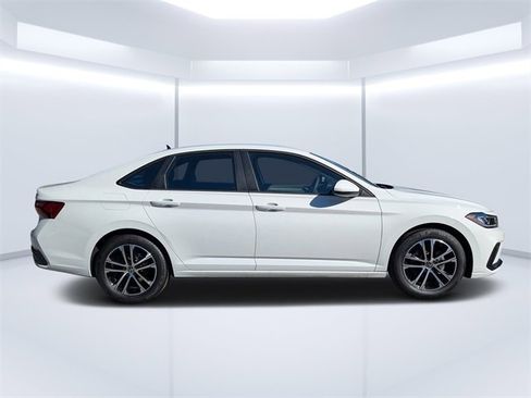 New 2026 Volkswagen Jetta Sport image 2