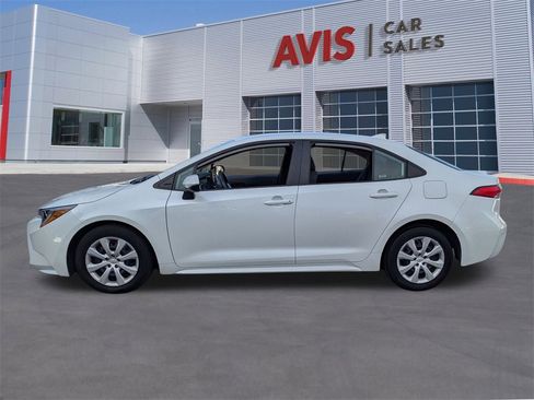 Used 2024 Toyota Corolla LE image 10