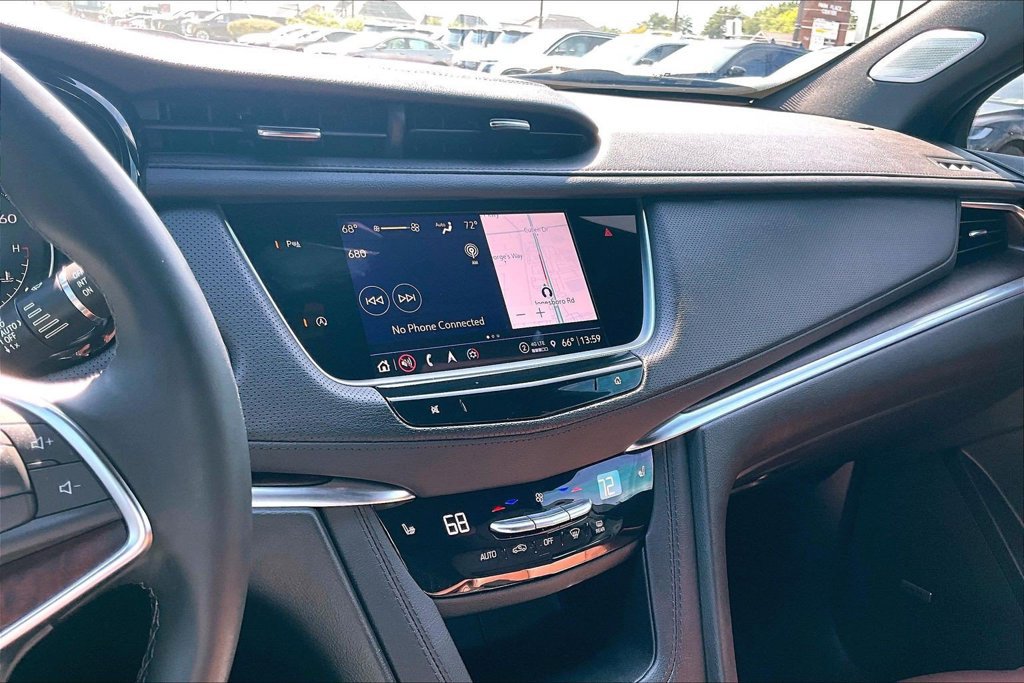 Certified 2025 Cadillac XT5 Premium Luxury FWD image 15
