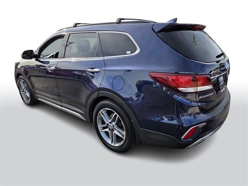 Used 2017 Hyundai Santa Fe Limited image 6