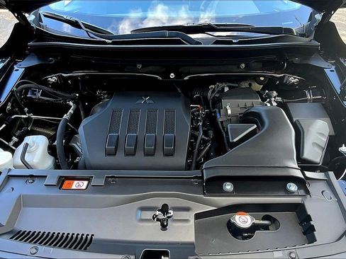 New 2026 Mitsubishi Eclipse Cross ES image 11