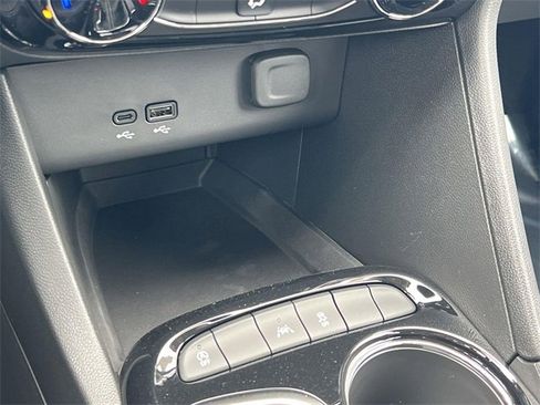 New 2026 Buick Encore GX Sport Touring image 18