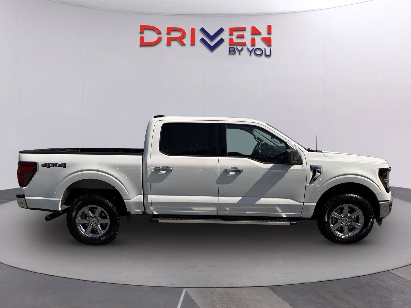 Used 2025 Ford F150 XLT w/ Equipment Group 301A Standard AWD/4WD image 3