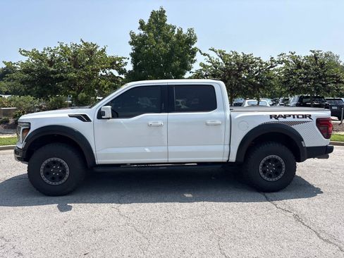 Used 2024 Ford F150 Raptor AWD/4WD image 5