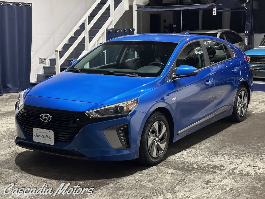 Used 2017 Hyundai Ioniq SEL FWD image 5