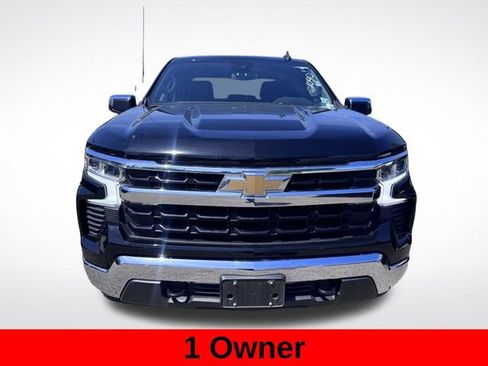 Used 2022 Chevrolet Silverado 1500 LT AWD/4WD image 5