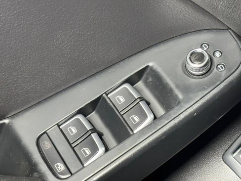 Used 2016 Audi A4 2.0T Premium w/ Convenience Plus Package image 30