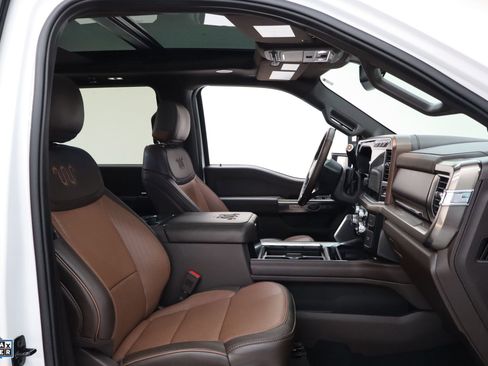 Used 2024 Ford F250 King Ranch w/ Chrome Package image 34