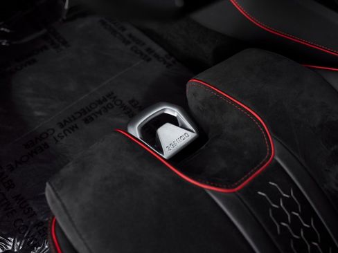 Used 2023 Lamborghini Huracan Tecnica image 42