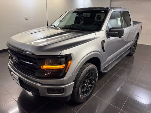 New 2026 Ford F150 XLT w/ Equipment Group 302A MID AWD/4WD image 3