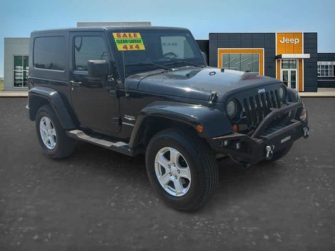 Used 2007 Jeep Wrangler Sahara w/ Dual Top Group AWD/4WD image 1