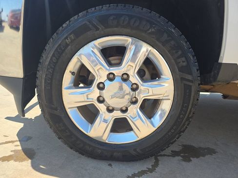 Used 2018 Chevrolet Silverado 2500 LTZ w/ Duramax Plus Package AWD/4WD image 34
