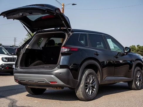 Used 2023 Nissan Rogue S FWD image 5