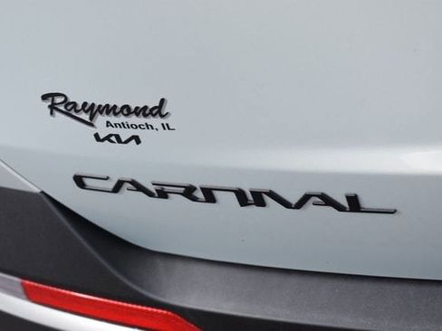 New 2026 Kia Carnival SX Prestige FWD image 19