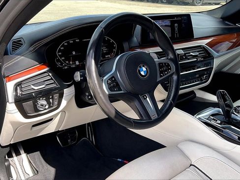 Used 2020 BMW M550i xDrive w/ Executive Package image 14
