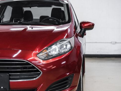 Used 2017 Ford Fiesta SE FWD image 46