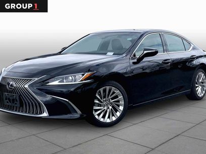 Used 2020 Lexus ES 350 w/ Accessory Package 2