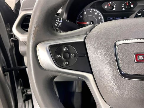 Used 2017 GMC Acadia SLE FWD image 23
