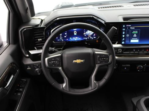 Used 2026 Chevrolet Silverado 2500 LT AWD/4WD image 24