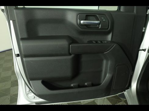 Used 2022 Chevrolet Silverado 1500 Custom AWD/4WD image 24