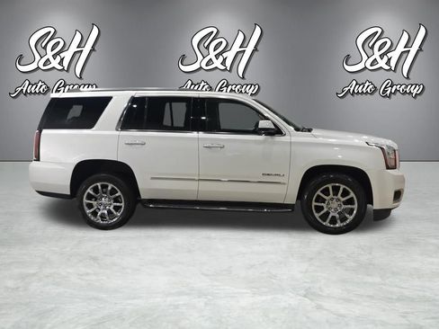 Used 2017 GMC Yukon Denali w/ Open Road Package AWD/4WD image 27