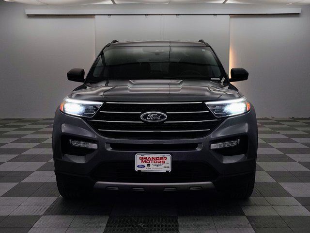 Certified 2024 Ford Explorer XLT w/ Equipment Group 202A AWD/4WD image 5