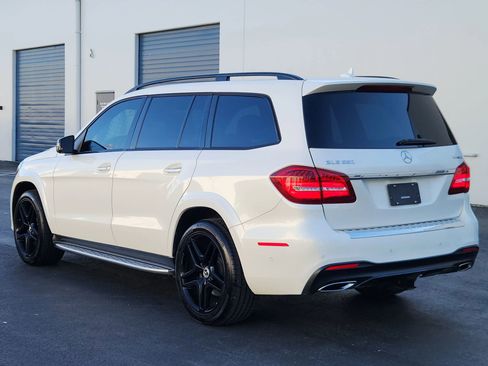 Used 2018 Mercedes-Benz GLS 550 GLS 550 4MATIC Sport Utility 4 w/ Driver Assistance Package image 3