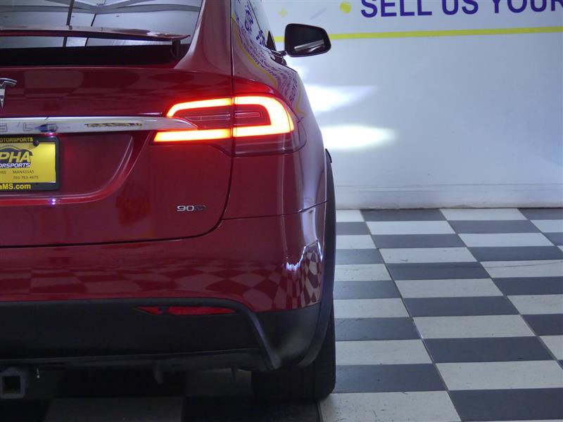 Used 2016 Tesla Model X 90D AWD/4WD image 28