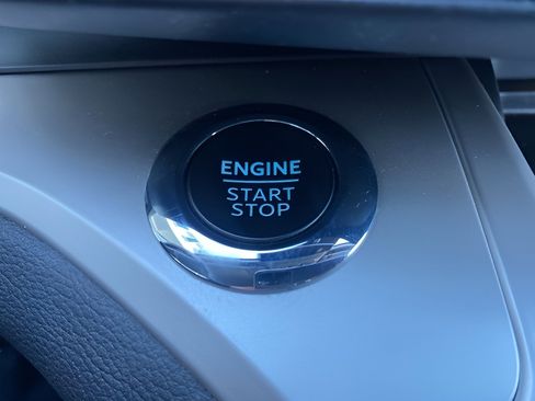 Certified 2023 Ford Explorer XLT w/ Equipment Group 202A image 25