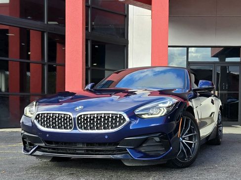 Used 2019 BMW Z4 sDrive30i w/ Premium Package image 1