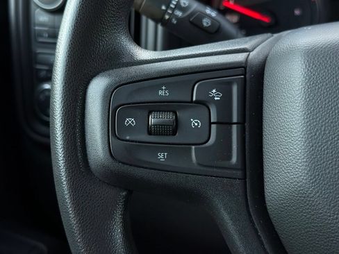 Used 2022 Chevrolet Silverado 1500 Custom AWD/4WD image 23