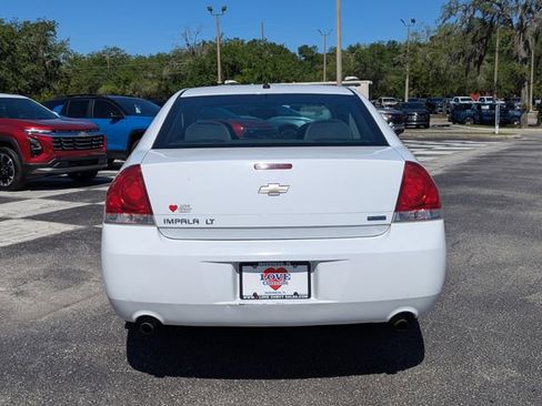 Used 2016 Chevrolet Impala LT FWD image 6