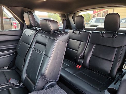 Used 2020 Ford Explorer ST w/ ST Street Pack AWD/4WD image 5
