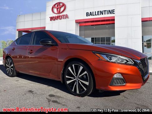 Used 2019 Nissan Altima 2.5 SR w/ SR Premium Package image 1