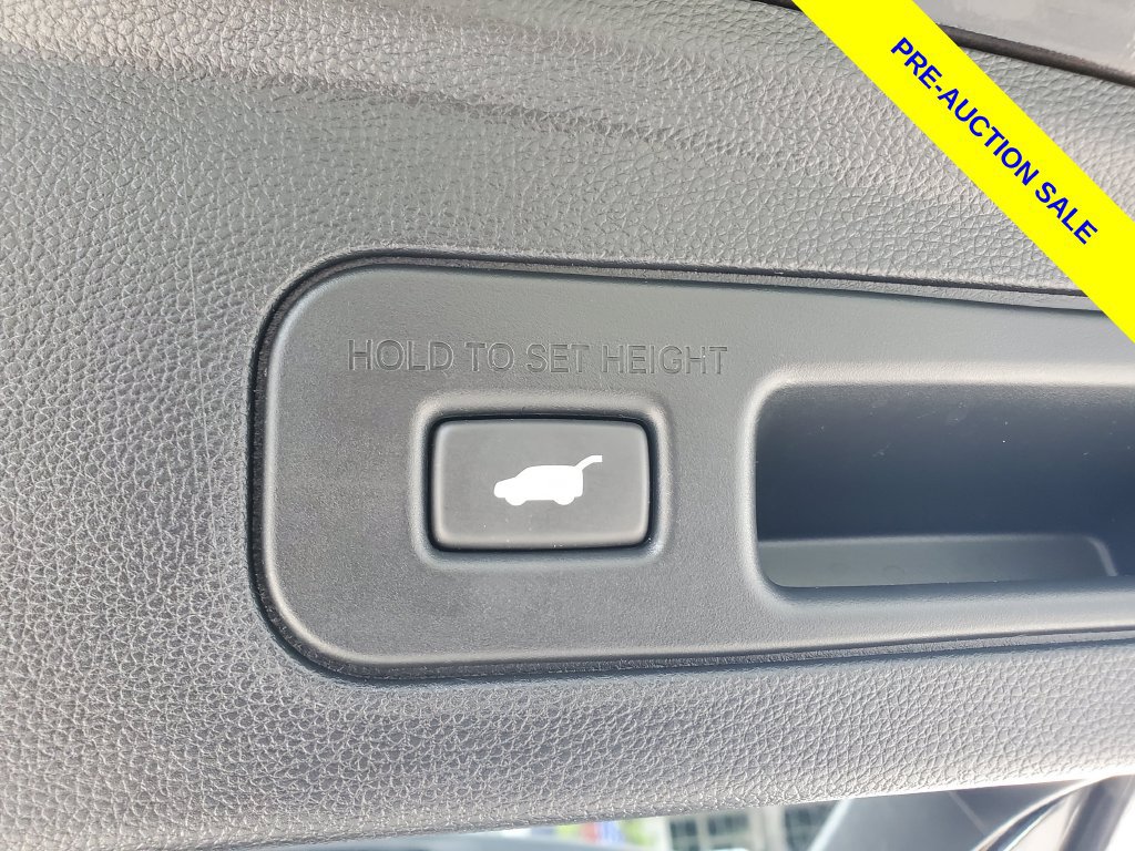 Used 2023 Acura MDX w/ Advance Package AWD/4WD image 9