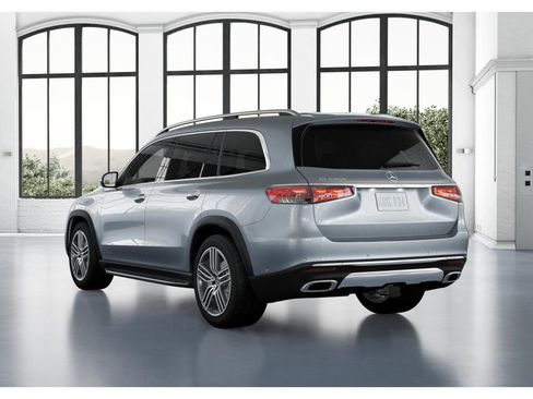 Certified 2026 Mercedes-Benz GLS 450 4MATIC image 28