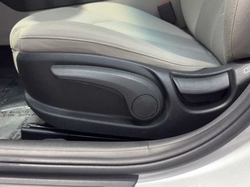 Used 2018 Hyundai Sonata SE FWD image 21