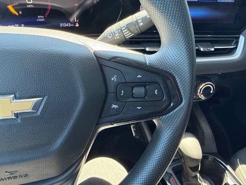 Used 2025 Chevrolet TrailBlazer LT AWD/4WD image 34