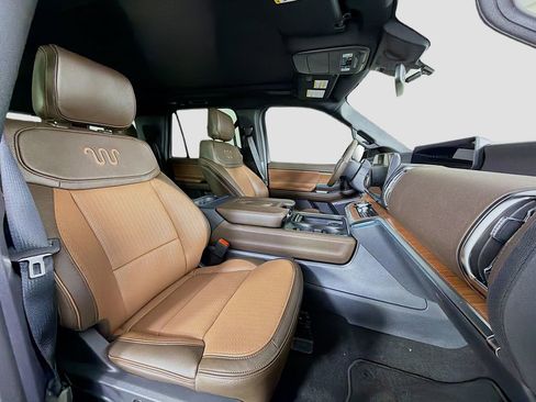 New 2025 Ford Expedition King Ranch image 32