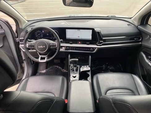 Used 2024 Kia Sportage SX image 13