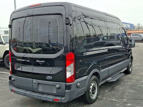Used 2017 Ford Transit 350 XL image 6