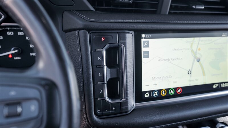 Used 2021 GMC Yukon Denali w/ Denali Ultimate Package AWD/4WD image 34