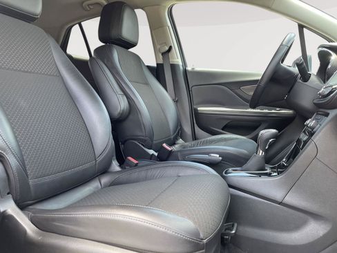 Used 2017 Buick Encore Preferred AWD/4WD image 4