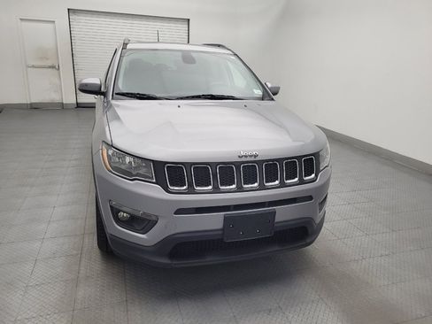 Used 2018 Jeep Compass Latitude w/ Popular Equipment Group AWD/4WD image 14